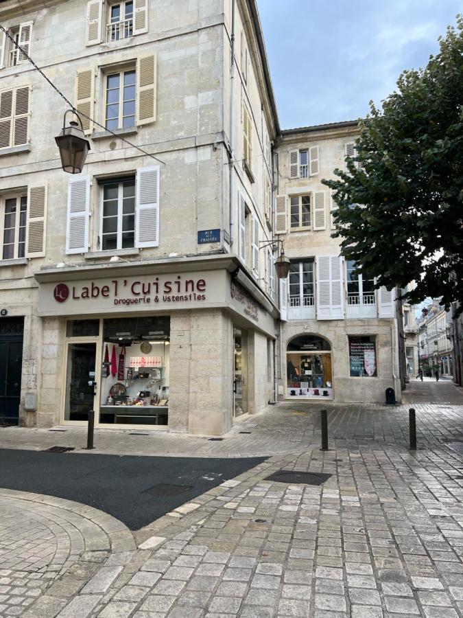 Luxe Et Charme - Le Carre Saint-Silain - Meuble De Tourisme 3 Etoiles Apartment Périgueux Екстериор снимка