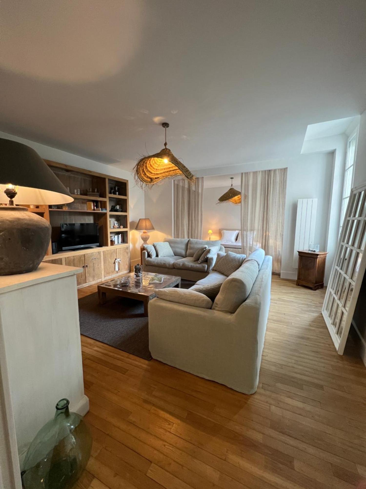 Luxe Et Charme - Le Carre Saint-Silain - Meuble De Tourisme 3 Etoiles Apartment Périgueux Екстериор снимка